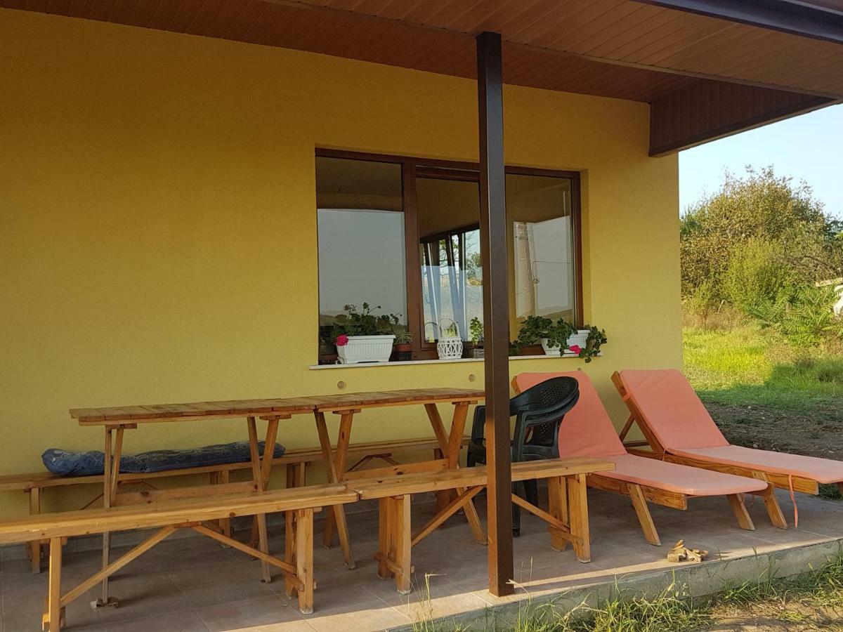 Malavi Guest House Krasen! Comfort&Clean! ภายนอก รูปภาพ