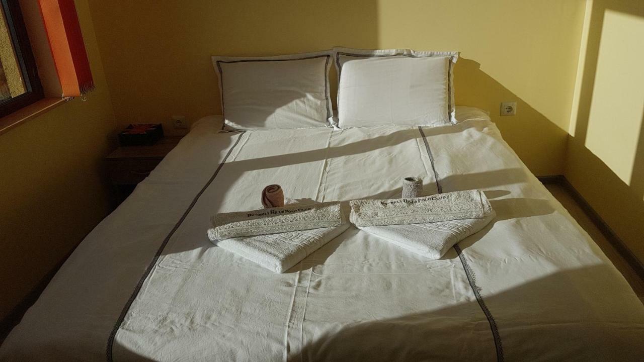Malavi Guest House Krasen! Comfort&Clean! ภายนอก รูปภาพ
