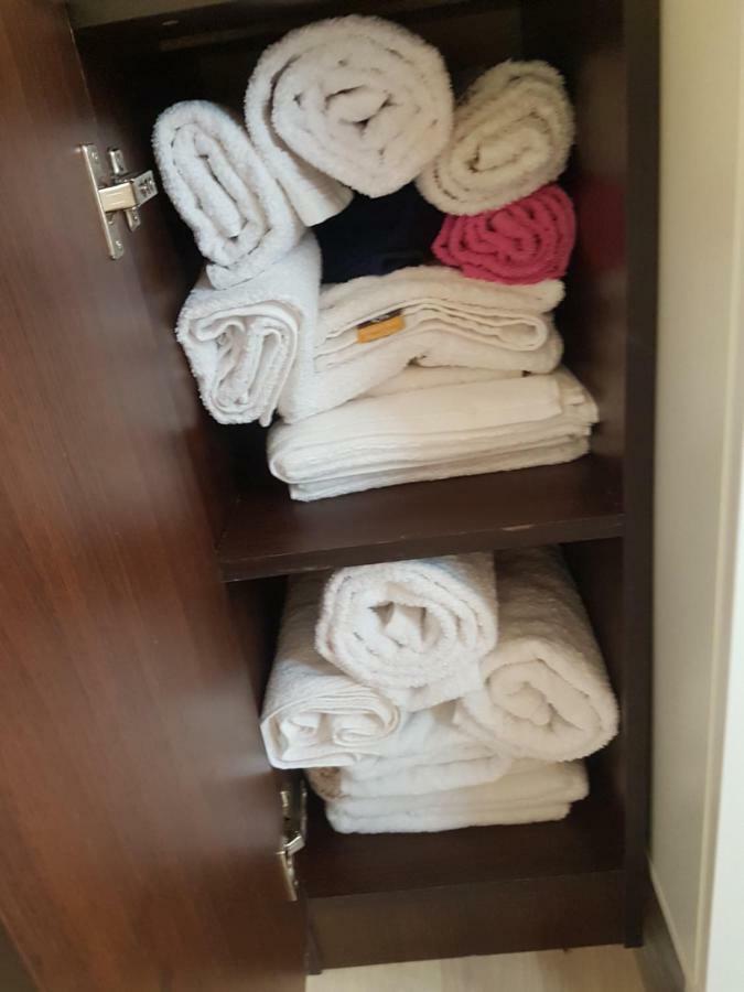Malavi Guest House Krasen! Comfort&Clean! ภายนอก รูปภาพ